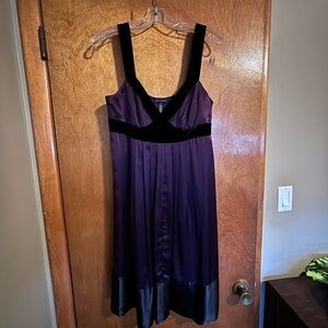 Gorgeous purple silk dress with black velvet accents, size 10
